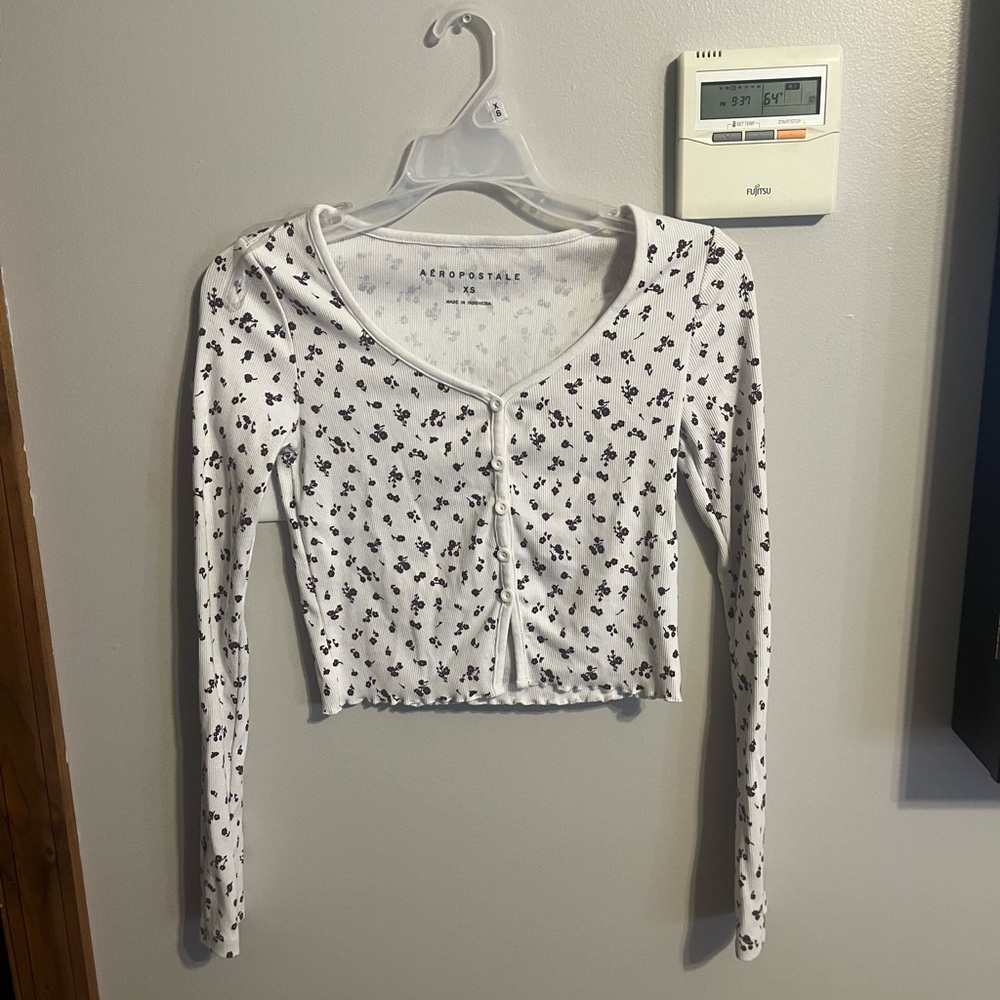 Floral Cropped Aeropostale Long Sleeve